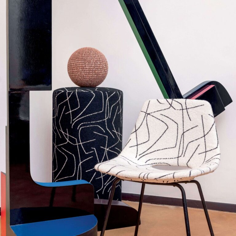 Accueil 17 tissu chaise